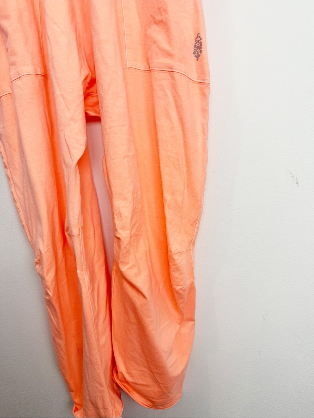 FP Movement Hot Shot Jumpsuit Pastel Peach Size Small NWT - Picture 4 of 10